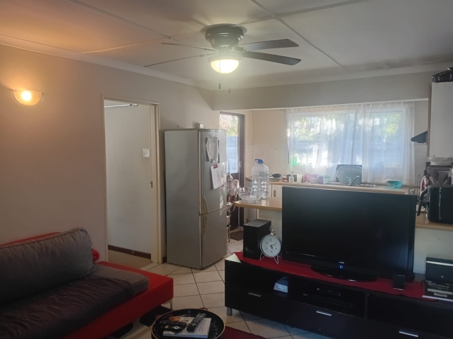 To Let 2 Bedroom Property for Rent in Beacon Bay North Eastern Cape